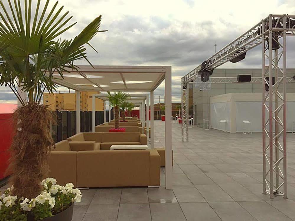 Hotel & Spa Ciudad De Binefar Luaran gambar
